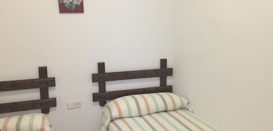 168, chalet pareado cerca de la playa