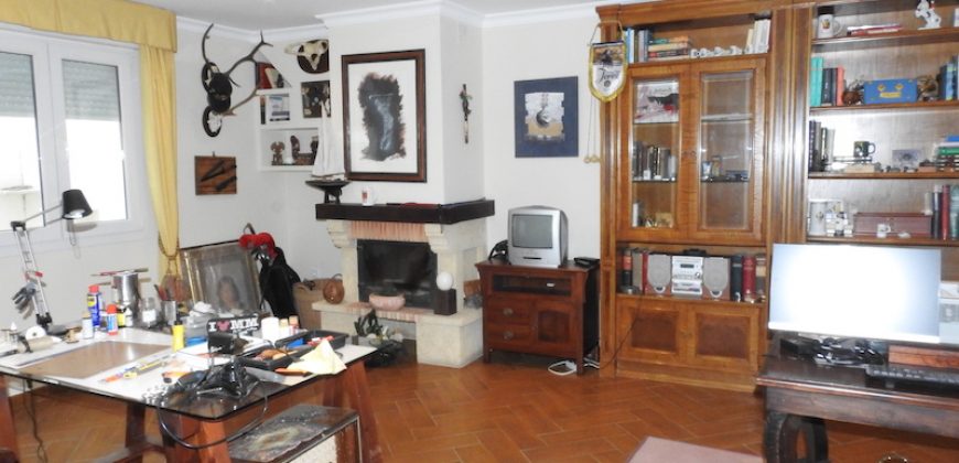 627 chalet independiente con piscina