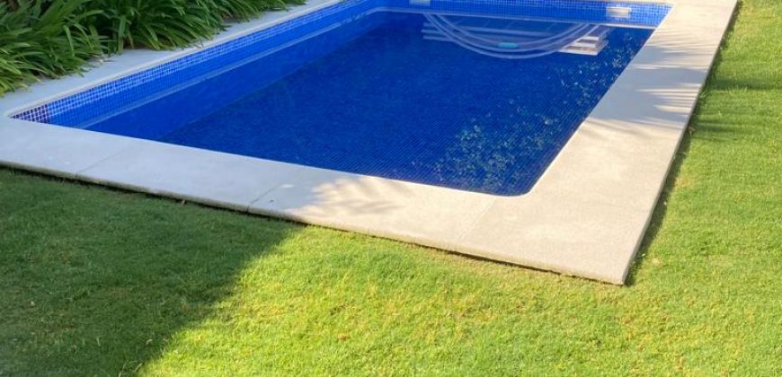 008 Alquiler Julio casa con piscina privada
