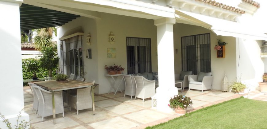627 chalet independiente con piscina