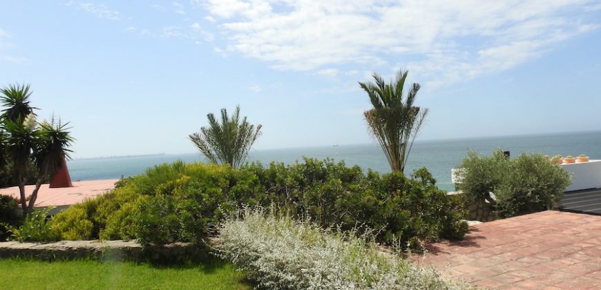 336, Se alquila casa con espectaculares vistas al mar