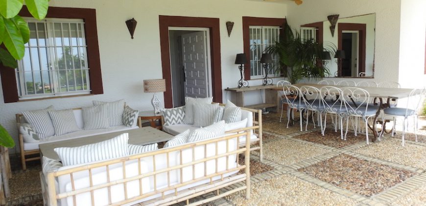336, Se alquila casa con espectaculares vistas al mar