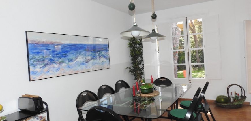 651, se alquila en Julio esta casa en Vistahermosa cerca de la playa
