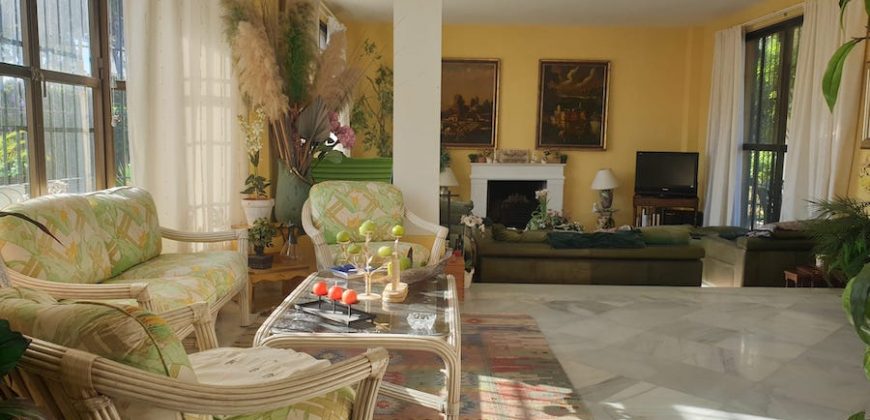 657, casa en Vistahermosa al lado de la Casa Grande