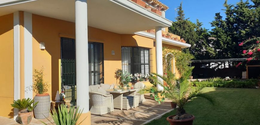 657, casa en Vistahermosa al lado de la Casa Grande