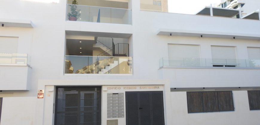 643, Se alquila todo el año apartamento a estrenar