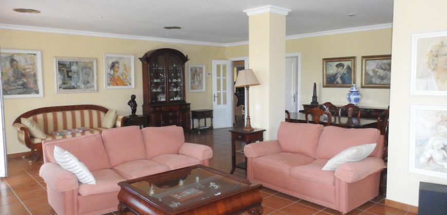 622, Se vende casa con vistas a la Bahía