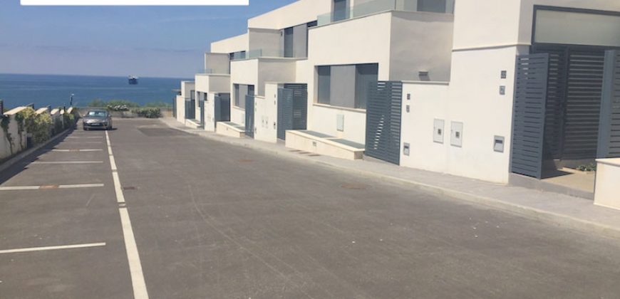 456, se alquila casa en urbanización de lujo