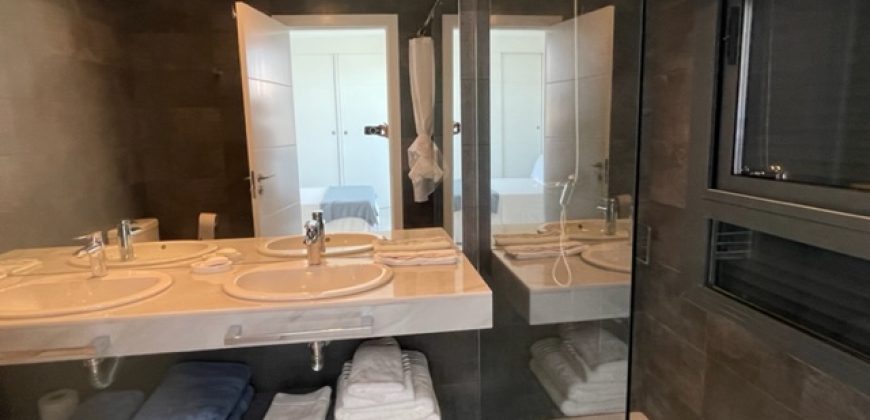 456, se alquila casa en urbanización de lujo