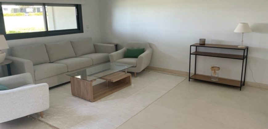 456, se alquila casa en urbanización de lujo