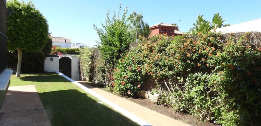 667, casa en alquiler entre Vistahermosa y Puerto Sherry