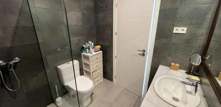 733, piso en alquiler con vistas al mar