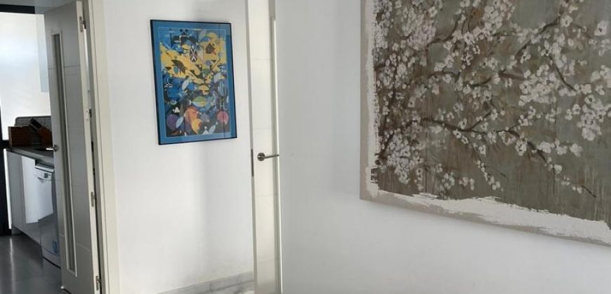 733, piso en alquiler con vistas al mar
