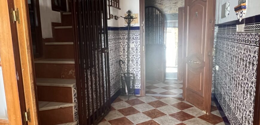 764, Vivienda en centro urbano