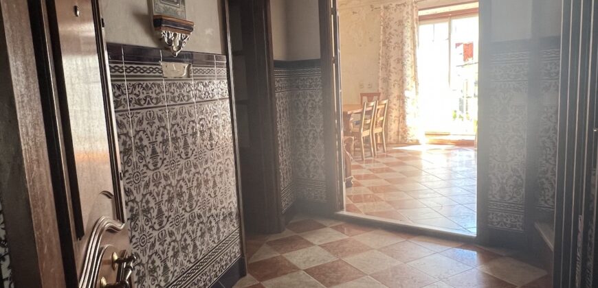 764, Vivienda en centro urbano