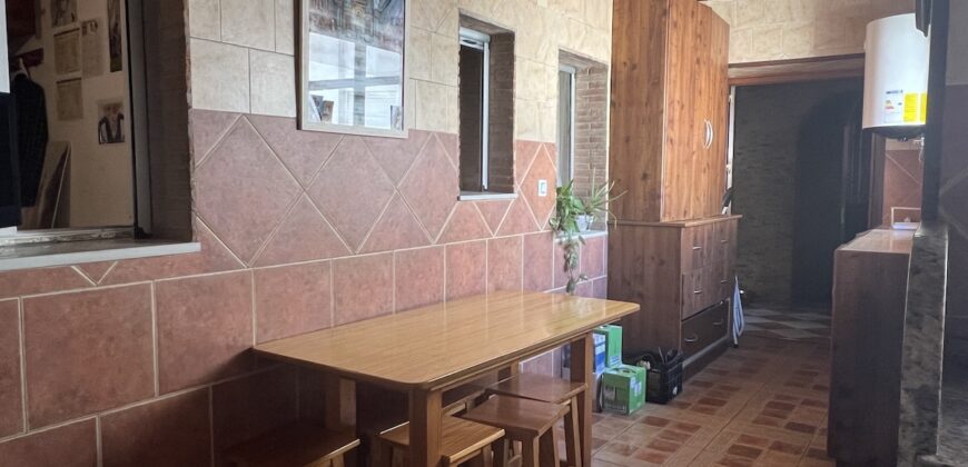 764, Vivienda en centro urbano